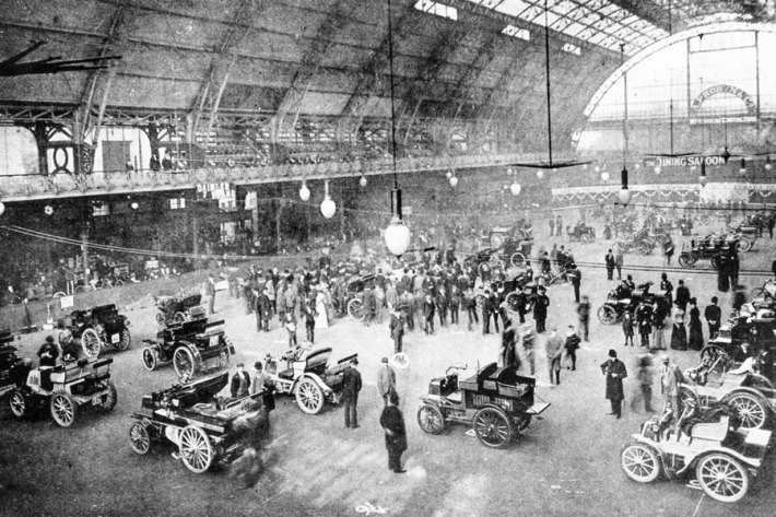 Motor Museum Montagu, salle d'exposition Octane-magazine.com