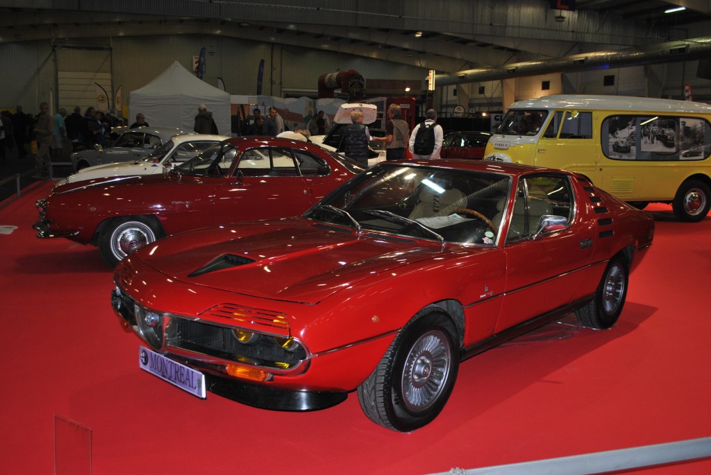 Alfa Romeo Montreal