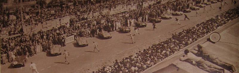 Les pilotes s'élancent Source : Le Miroir des Sports