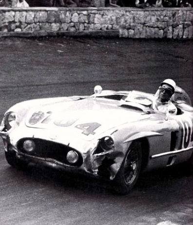 La 300SLR n°104 en piteux état.