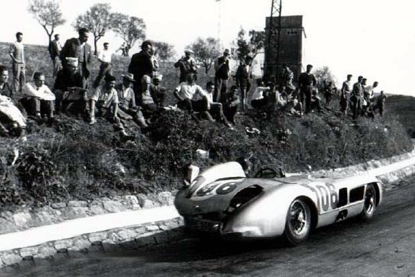 La n°106 a aussi connu quelques dommages.