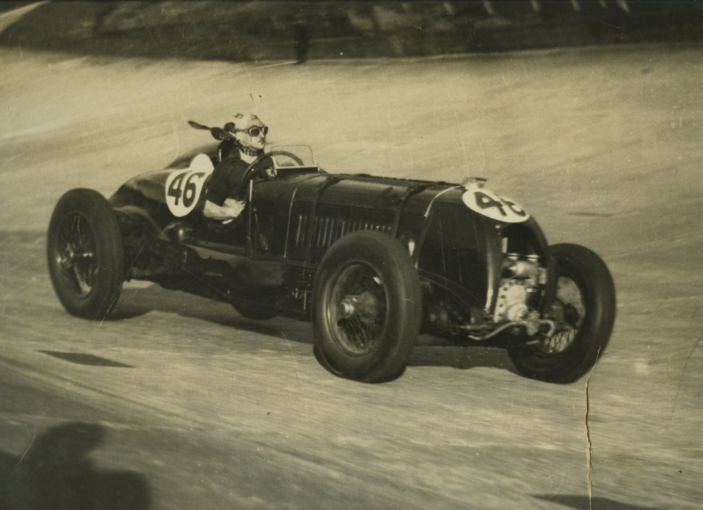 d3178-01-tim-birkin-in-birkin-bentley-brooklands-e1428763389477-2