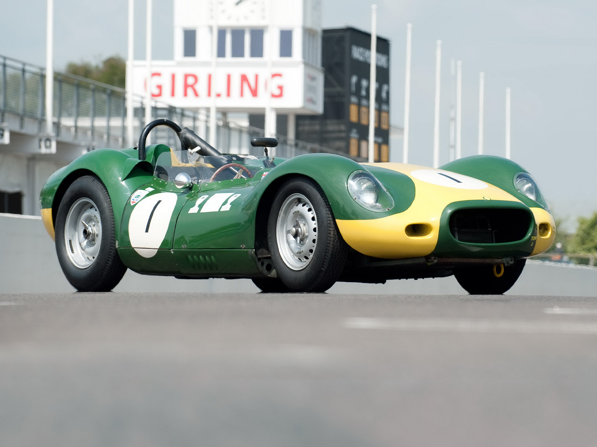 lister_knobbly_sports_racing_car_1